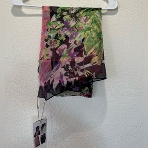 Vince Camuto Scarf BNWT